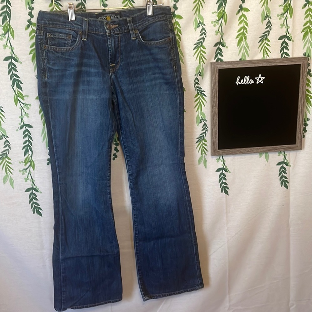 EUC Size 6/28 Lucky Brand Sweet ‘N’ Low Boot Cut Jeans D1 - Picture 3 of 8